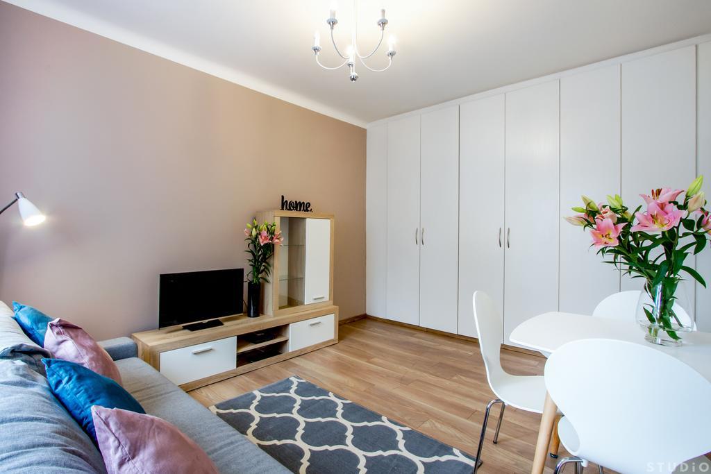 Clicktheflat Avenue Place Apart Rooms Varşovia Exterior foto